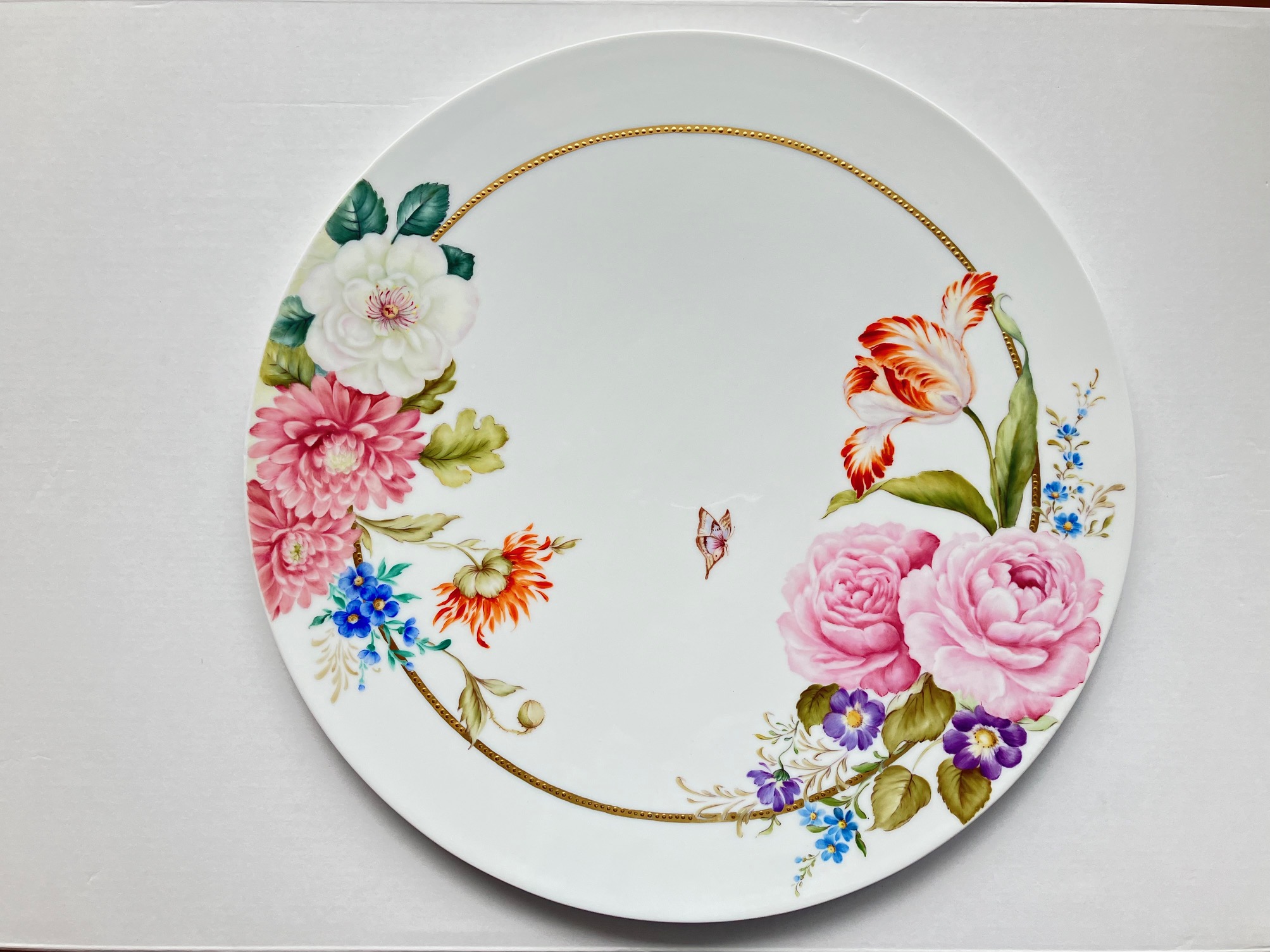 花柄の白磁プレート — ポーセラーツ作品